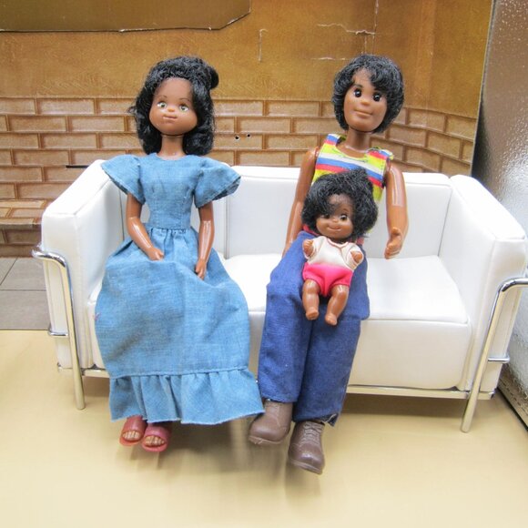 Mattel AA Happy Family Dolls (set of 3) - Picture 3 of 4